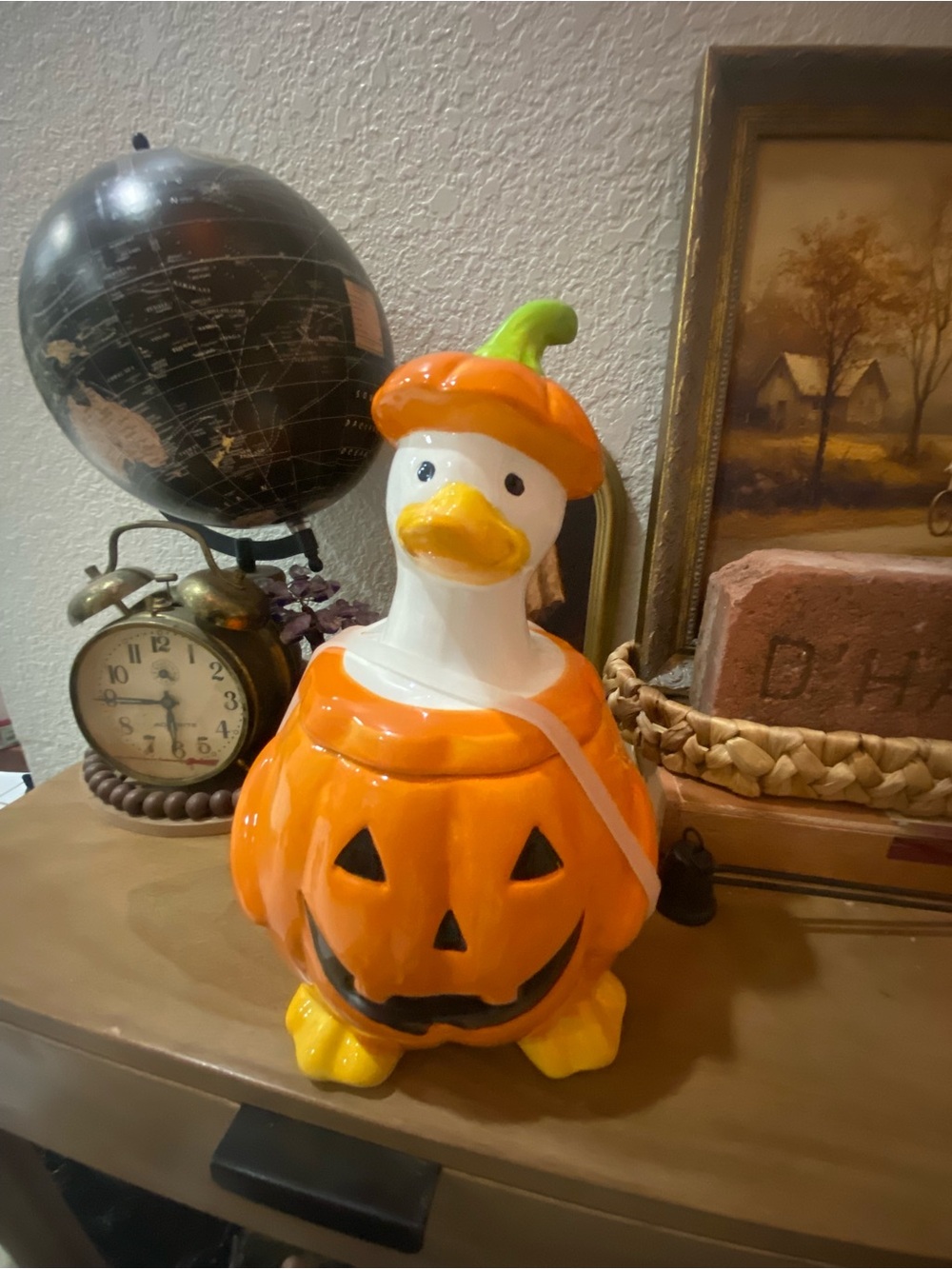 Halloween Pumpkin Duck Ceramic cookie-jar or Candy Holder